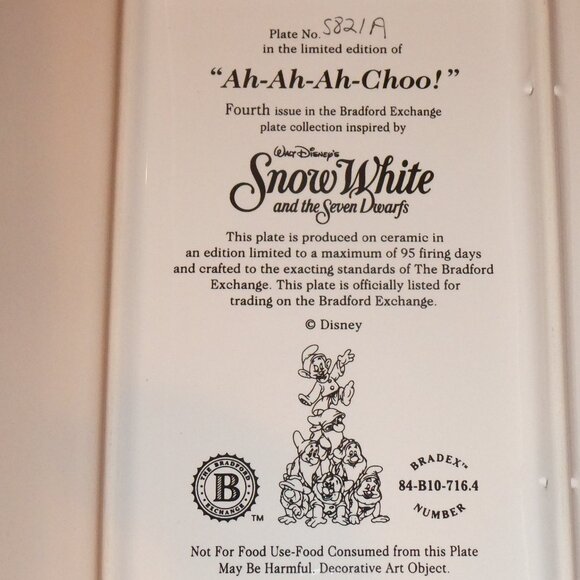Snow White and the Seven Dwarfs “AH-AH-AH-CHOO!” Collector’s Plate - Picture 3 of 6